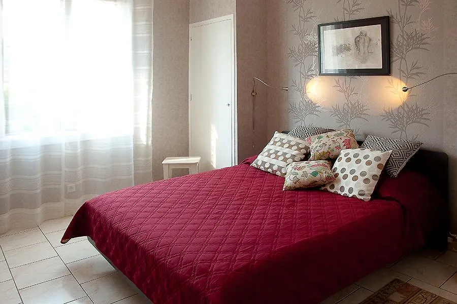 Appartamento Appartement D Artiste Hyères Francia