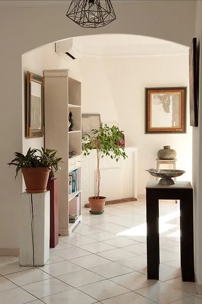 Appartement D Artiste Hyeres Apartment