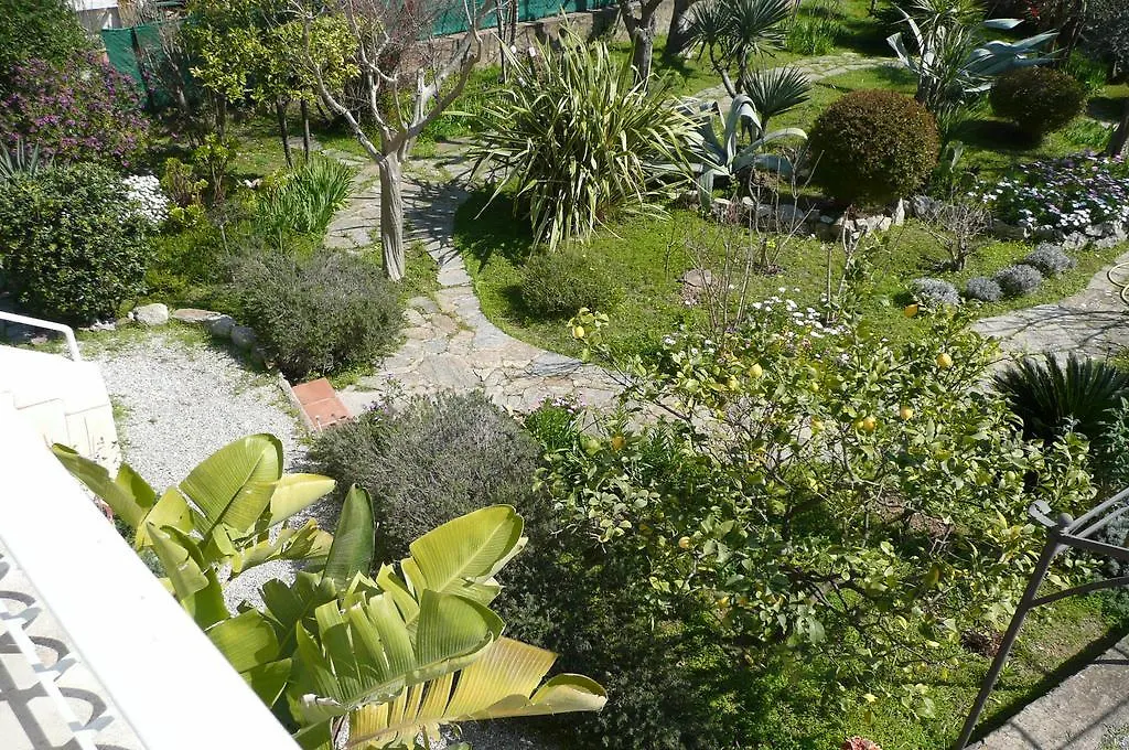 Appartement D Artiste Hyeres France
